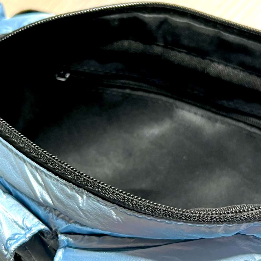 *NEW* FP Movement Courtside Cargo Sling Bag Ice Blue Metallic Belt Fanny Purse - Picture 9 of 10